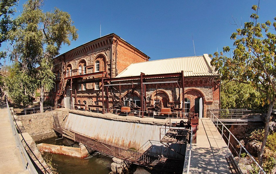 Не гірше за Карпати: топ-7 місць в Україні для відпочинку у листопаді Не гірше за Карпати: топ-7 місць в Україні для відпочинку у листопаді 13