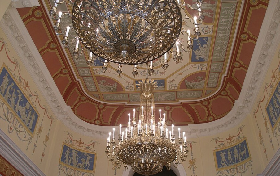 Палац Розумовських у Батурині: чому варто побачити величну резиденцію гетьманів Палац Розумовських у Батурині: чому варто побачити величну резиденцію гетьманів 2