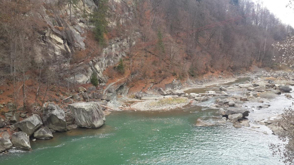 В Карпати восени: плюси і мінуси відпочинку в горах в міжсезоння 4 Яремче восени набагато спокійніше / фото Марина Григоренко