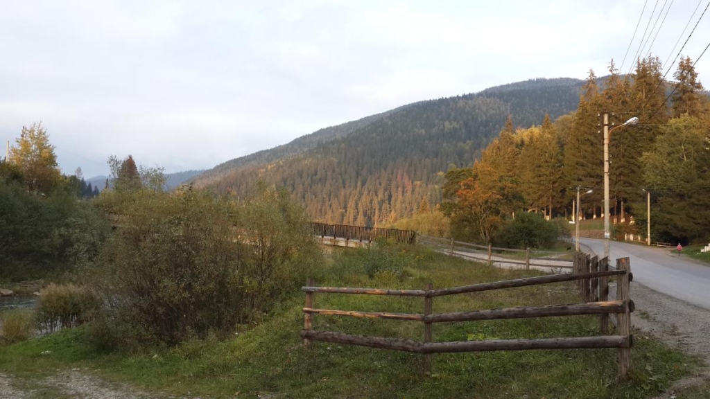 В Карпати восени: плюси і мінуси відпочинку в горах в міжсезоння 5 Осіння Ворохта / Марина Григоренко