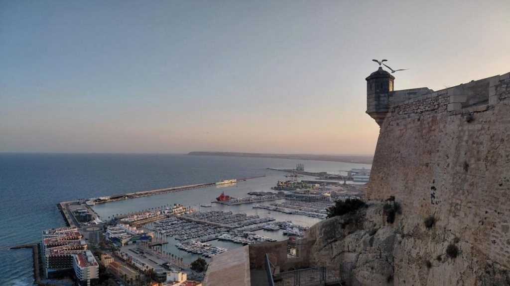 Аліканте: відмінний бюджетний курорт в Іспанії для пізнього сонця 21 Аліканте: відмінний бюджетний курорт в Іспанії для пізнього сонця