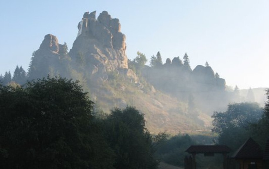 Де в Україні природа виглядає так, ніби там знімали "Володаря перснів" Де в Україні природа виглядає так, ніби там знімали "Володаря перснів" 8