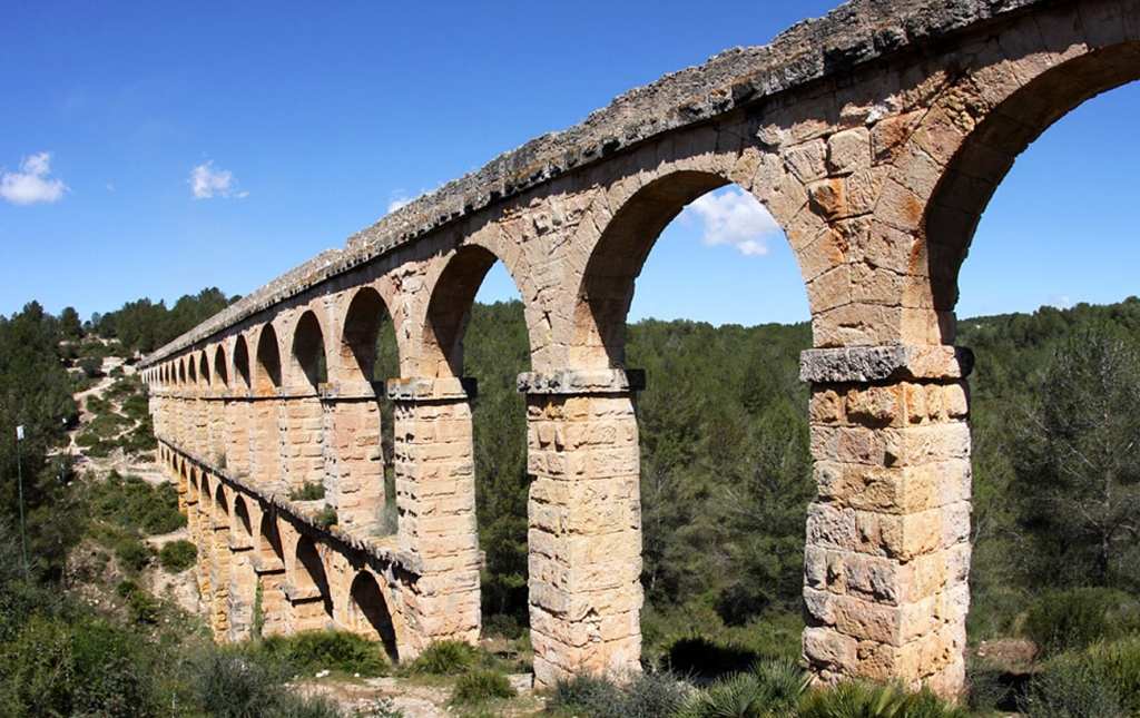 Мости Диявола: історія, легенди та 7 найвідоміших шедеврів середньовічної Європі Мости Диявола: історія, легенди та 7 найвідоміших шедеврів середньовічної Європі 2