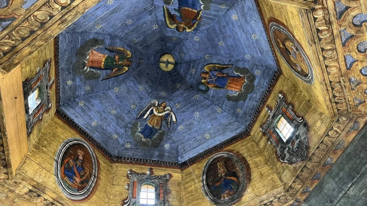 На Львівщині відновили один з найдавніших дерев'яних храмів (фото) 18 На Львівщині відновили один з найдавніших дерев'яних храмів (фото) 17