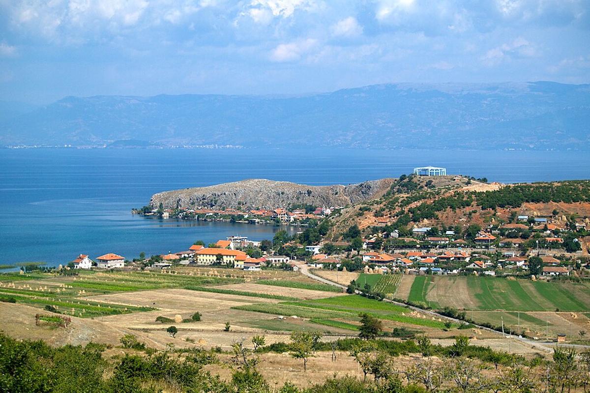 Справжня перлина: туристи знайшли бюджетну альтернативу озеру Комо 1 С