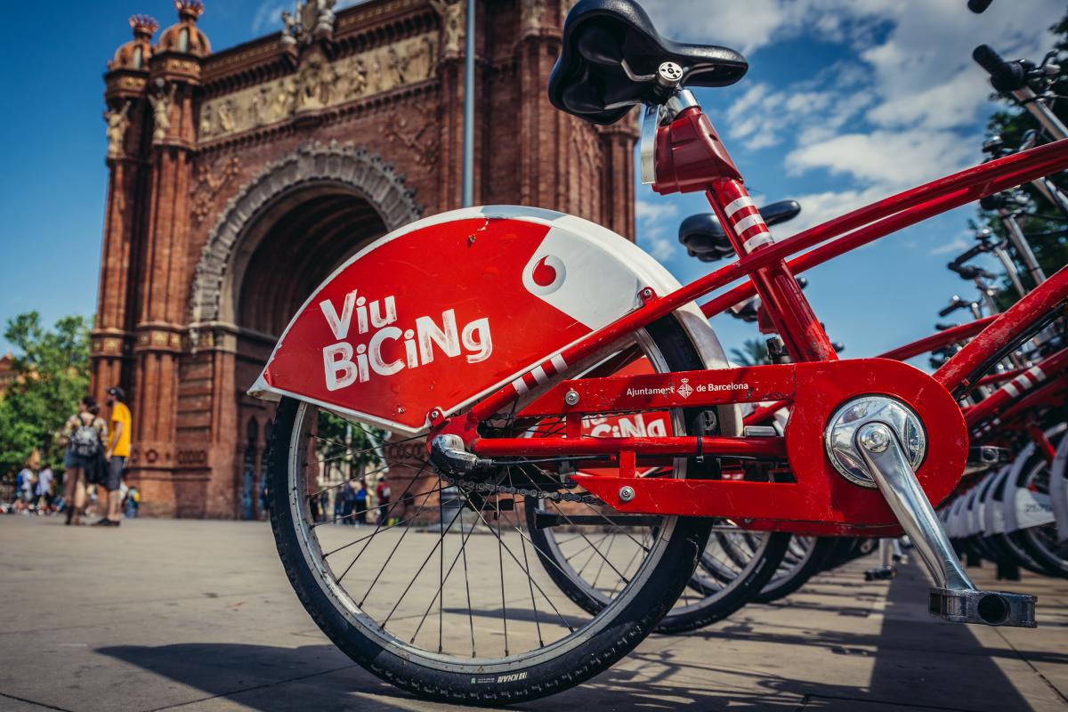 Стали відомі найпопулярніші туристичні напрямки світу в 2025 році 1 Іспанська Барселона - найпопулярніший туристичний напрямок світу у 2025 році / фото ua.depositphotos.com