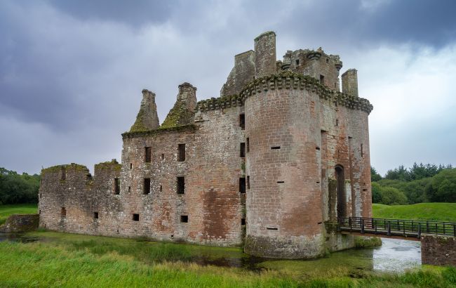 У Шотландії пропонують роботу мрії: за що будуть платити 100 тисяч доларів доглядачу замку У Шотландії пропонують роботу мрії: за що будуть платити 100 тисяч доларів доглядачу замку 1