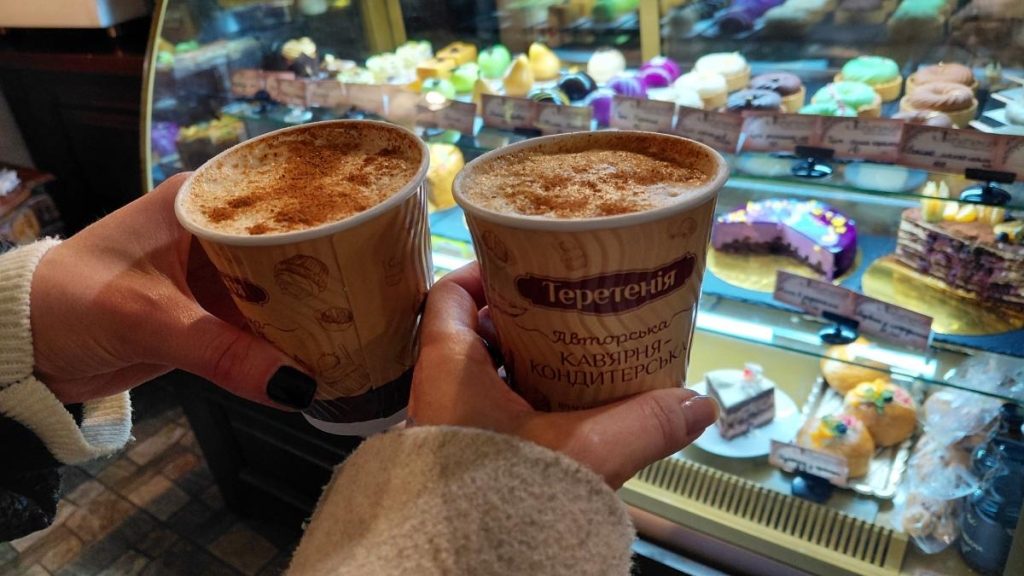 Вікенд в Житомирі: неочікувано приємна втеча на вихідні з Києва 32 Авторська кава в "Теретенії" / фото Марина Григоренко