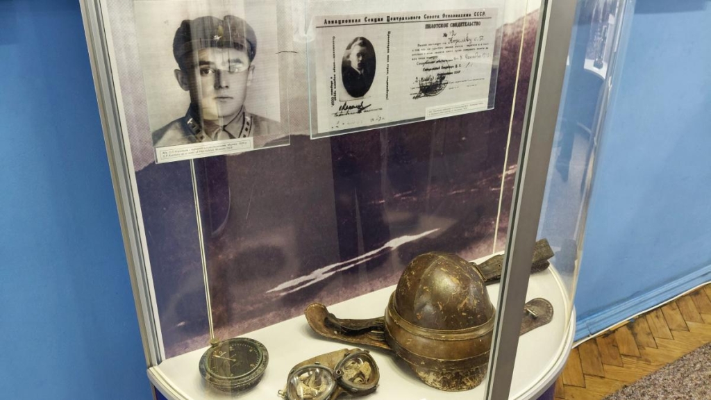 Вікенд в Житомирі: неочікувано приємна втеча на вихідні з Києва 50 Всередині дому-музею Корольова в Житомирі / фото Марина Григоренко