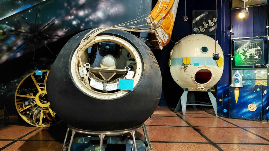 Вікенд в Житомирі: неочікувано приємна втеча на вихідні з Києва 48 Музей космонавтики в Житомирі всередині / фото Марина Григоренко