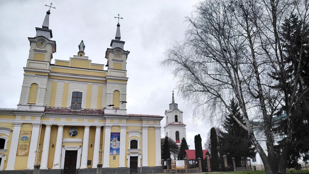 Вікенд в Житомирі: неочікувано приємна втеча на вихідні з Києва 42 Конкатедральний Собор Святої Софії в Житомирі / фото Марина Григоренко
