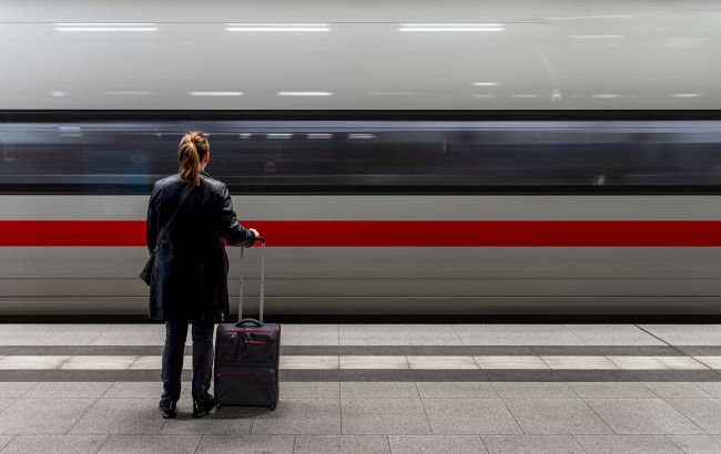 Вжух - і ви в Європі. Як нові залізничні проєкти з'єднають Україну та 100 міст світу Вжух - і ви в Європі. Як нові залізничні проєкти з'єднають Україну та 100 міст світу 1