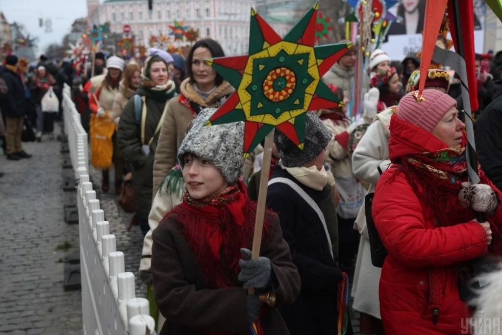 У Києві пройшла Різдвяна хода, присвячена захисникам України (фото) 8 У Києві пройшла Різдвяна хода, присвячена захисникам України (фото)