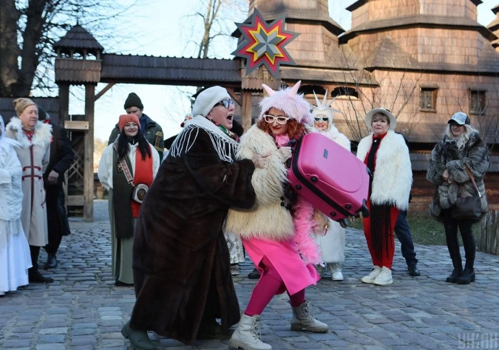 "Різдво в гаю": у Львові стартував фестиваль різдвяних традицій (фото) 6 "Різдво в гаю": у Львові стартував фестиваль різдвяних традицій (фото)