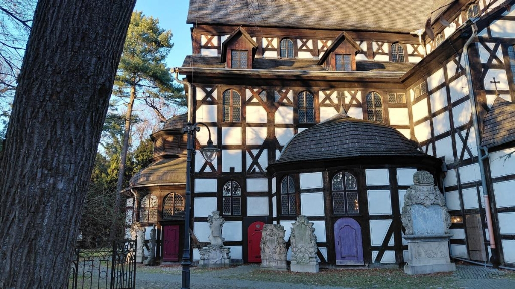 Гірська Польща: містичні Карконоші, ласкаві терми та унікальні церкви 43 Гірська Польща: містичні Карконоші, ласкаві терми та унікальні церкви