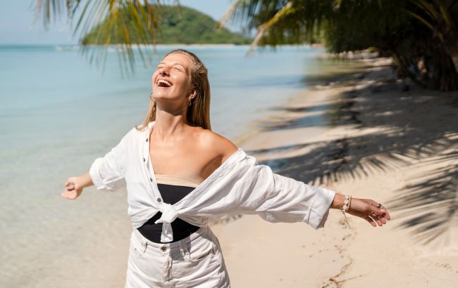 Море у грудні: куди поїхати, щоб перезавантажитися перед Новим роком Море у грудні: куди поїхати, щоб перезавантажитися перед Новим роком 1