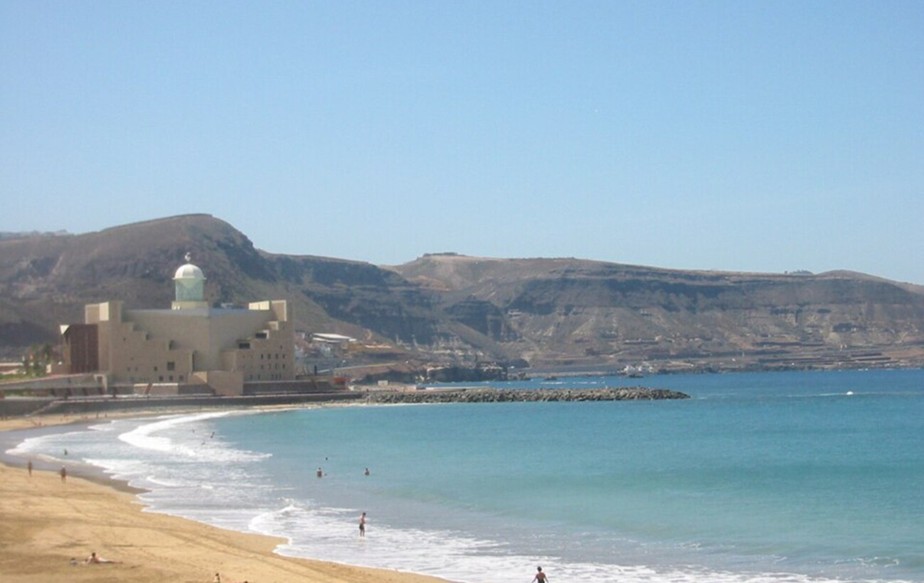 Море у грудні: куди поїхати, щоб перезавантажитися перед Новим роком Море у грудні: куди поїхати, щоб перезавантажитися перед Новим роком 4