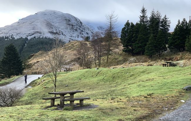 Секретна станція, фестивалі та корови "з гонором": як живуть у найважкодоступнішому селі України Секретна станція, фестивалі та корови "з гонором": як живуть у найважкодоступнішому селі України 1