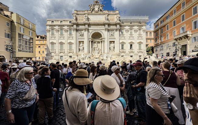 Топ країн, де обдурюють навіть досвідчених туристів: типові схеми, які вбережуть ваші гроші Топ країн, де обдурюють навіть досвідчених туристів: типові схеми, які вбережуть ваші гроші 1