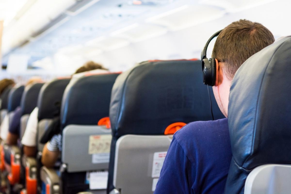 Як забронювати місце в літаку, аби біля вас ніхто не сидів: експертка розкрила хитрий трюк 1 Як забронювати місце в літаку, аби біля вас ніхто не сидів: експертка розкрила хитрий трюк