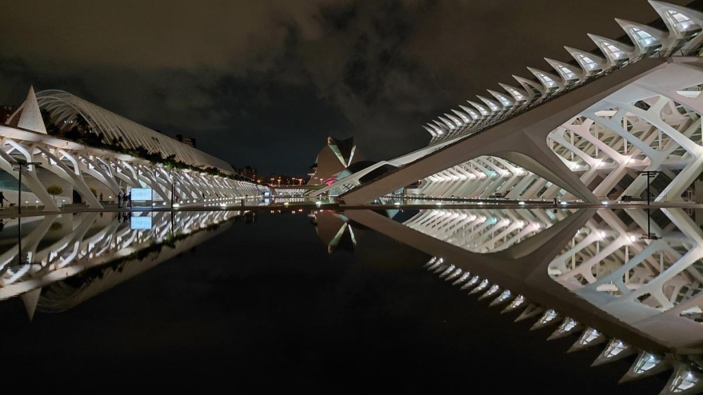 Погрітися у Валенсії: що варто встигнути за першу поїздку до приморської перлини Іспанії 6 Погрітися у Валенсії: що варто встигнути за першу поїздку до приморської перлини Іспанії