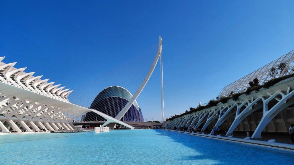 Погрітися у Валенсії: що варто встигнути за першу поїздку до приморської перлини Іспанії 3 Погрітися у Валенсії: що варто встигнути за першу поїздку до приморської перлини Іспанії