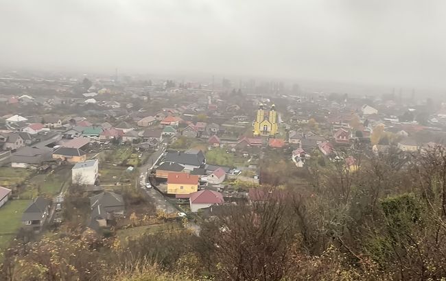 Поселення з історією у мільйон років: де шукати найстаріше село України Поселення з історією у мільйон років: де шукати найстаріше село України 1