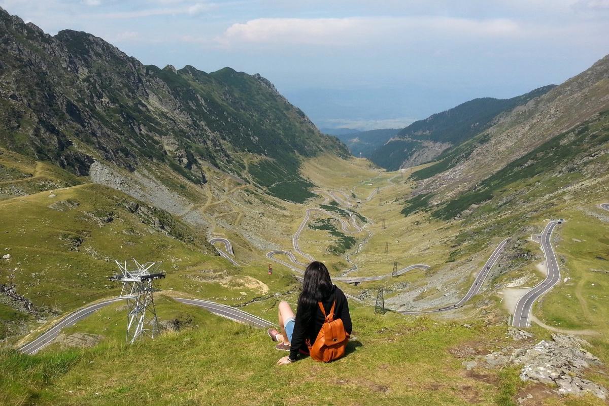 В Європі активно закривають пішохідні туристичні маршрути: вказано причину. 1 В Європі масово закривають піші туристичні маршрути: названо причину