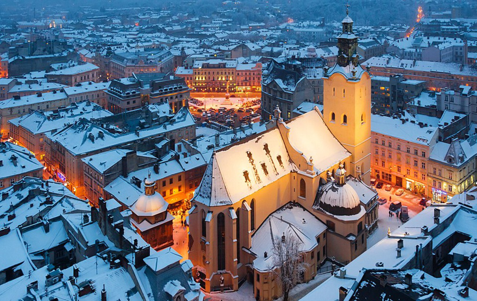 Забудьте про Буковель: куди поїхати в Україні, якщо не катаєтесь на лижах Забудьте про Буковель: куди поїхати в Україні, якщо не катаєтесь на лижах 3