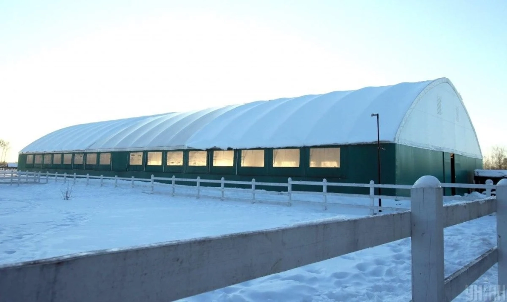 В екопарку поблизу Києва проживає більше ста оленів – чи є можливість наблизитися до них (фоторепортаж) 13 В екопарку під Києвом мешкає понад сотня оленів – чи можна до них наблизитися (фоторепортаж)