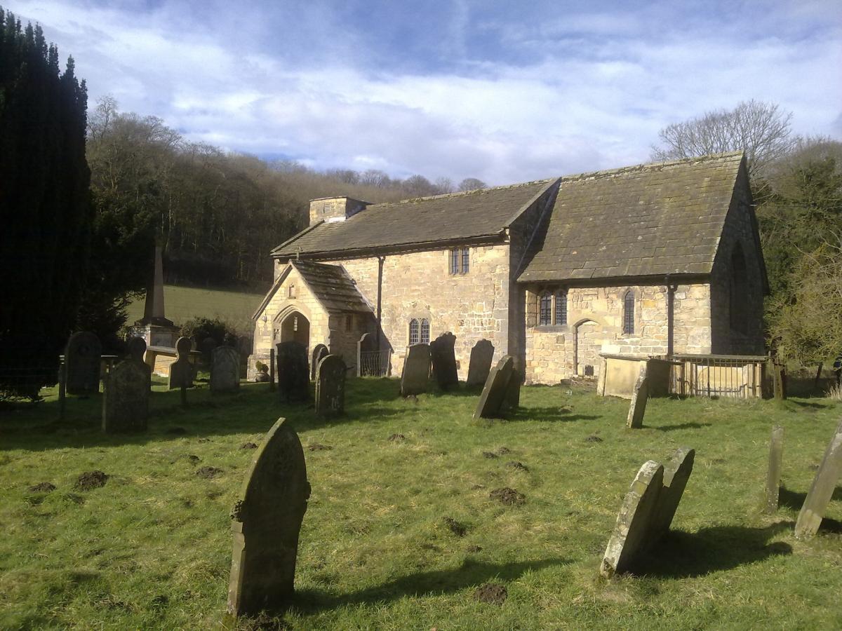 У Великій Британії розташоване "магічне" село з унікальною старовинною церквою: які її характеристики? 1 У Британії є "зачароване" село з незвичайною старовинною церквою: у чому її особливість