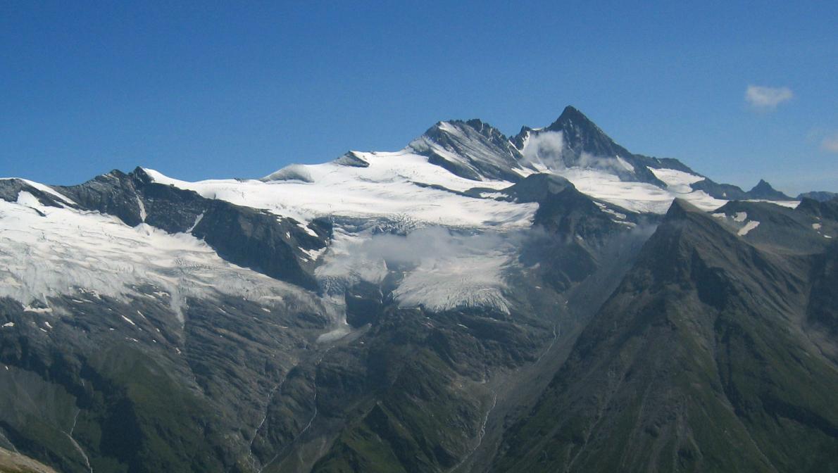 В Австрії суд виніс вирок альпіністу у справі про загибель дівчини поблизу найвищої гори країни. 1 В Австрії засудили альпініста через загибель дівчини біля найвищої вершини країни