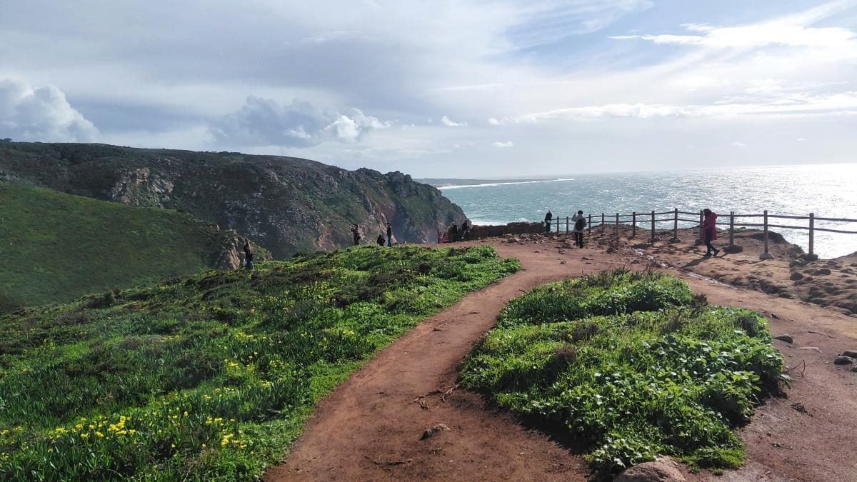 Мис Рока в Португалії: способи дістатися до краю світу та насолодитися краєвидами 10 Мис Рока в Португалії: як потрапити на край світу і завмерти від захвату