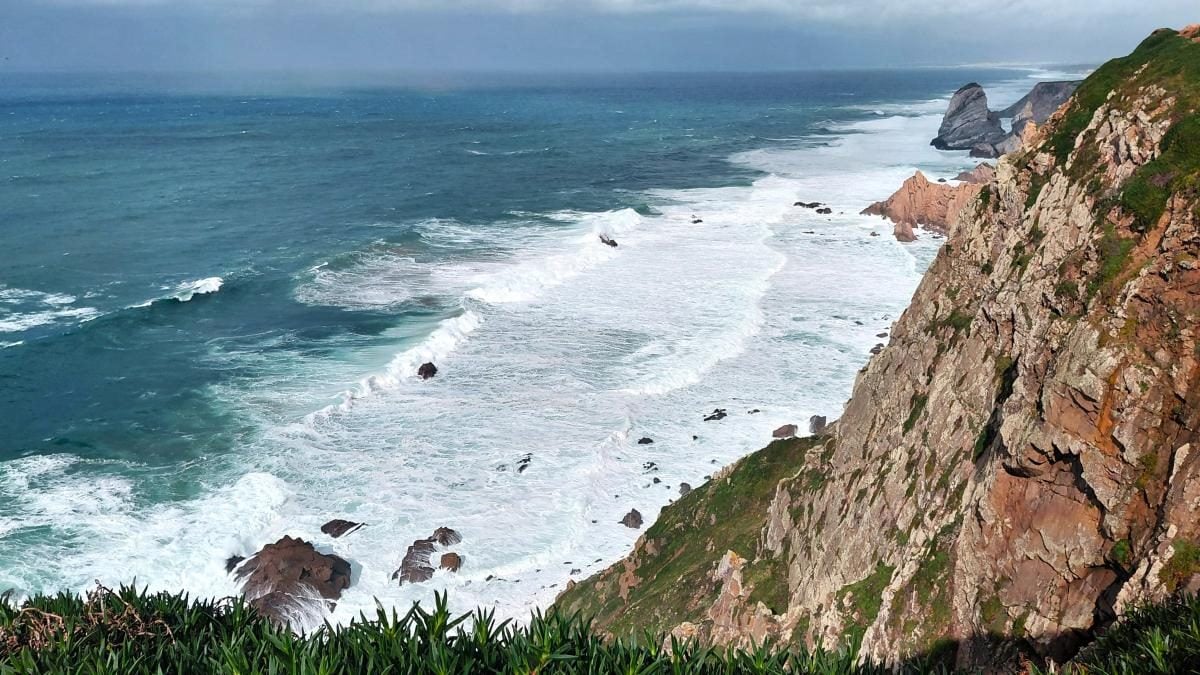 Мис Рока в Португалії: способи дістатися до краю світу та насолодитися краєвидами 4 Мис Рока в Португалії: як потрапити на край світу і завмерти від захвату