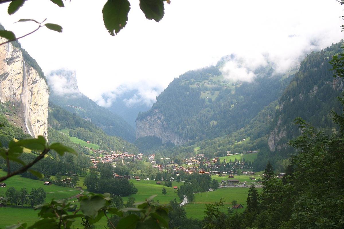Мандрівники виявили в Європі "шлях" до всесвіту "Володаря перснів" 1 Туристи знайшли в Європі "прохід" у всесвіт "Володаря перснів"