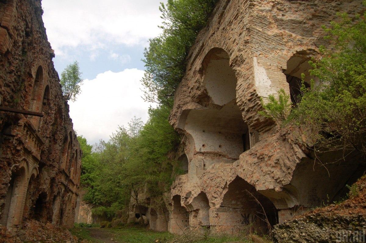 Тараканівський форт може бути закритий для відвідувачів: які причини цього рішення 2 Тараканівський форт можуть закрити для туристів: у чому причина