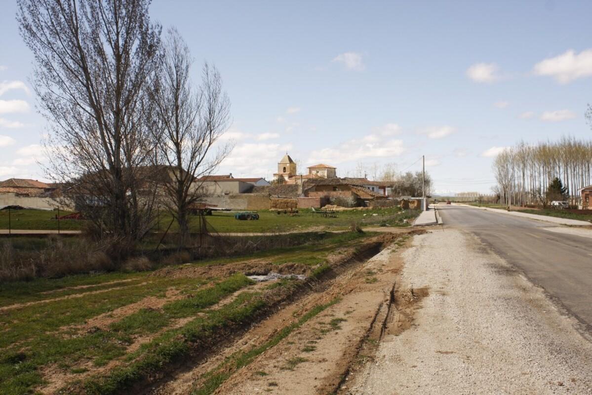 В одному з іспанських селищ надають безкоштовне житло та постійну роботу, але з певною умовою. 1 В Іспанії в одному з селищ пропонують безплатне житло та стабільну роботу, однак є умова